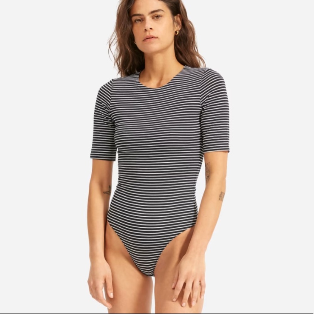Everlane Short Sleeve Crew Neck Bodysuit